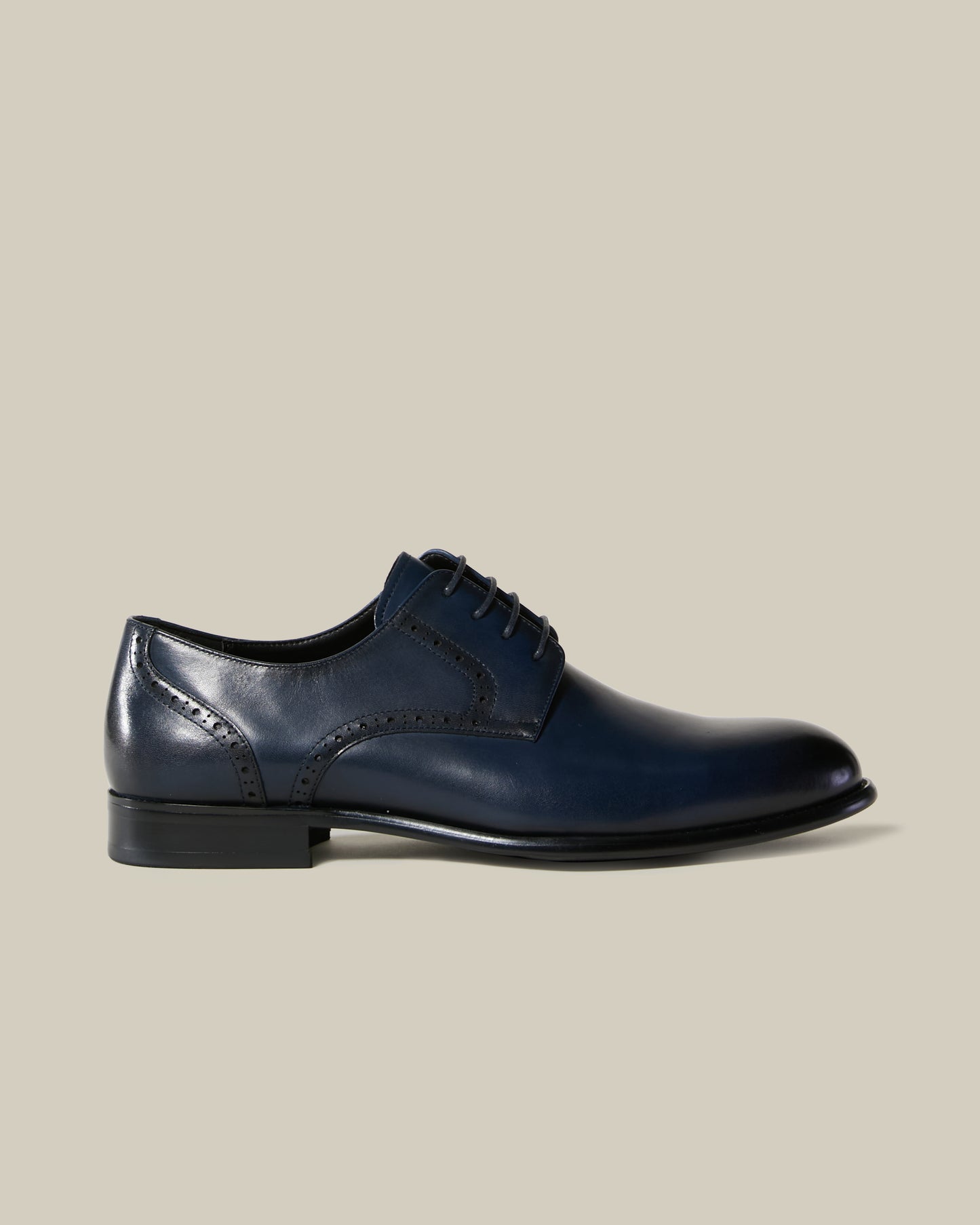 Brogue Accented Formal Shoes