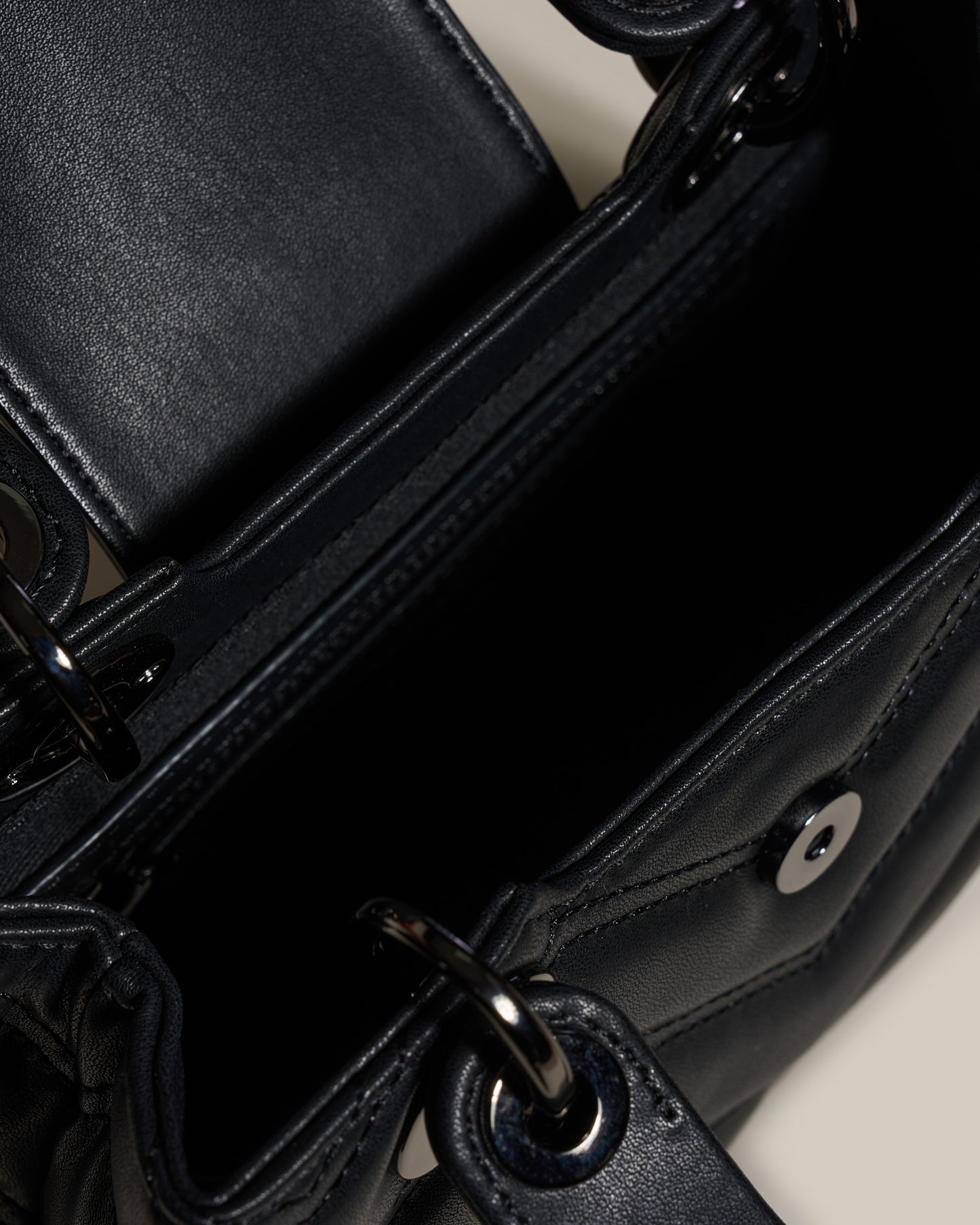 Whisper Chain Bag