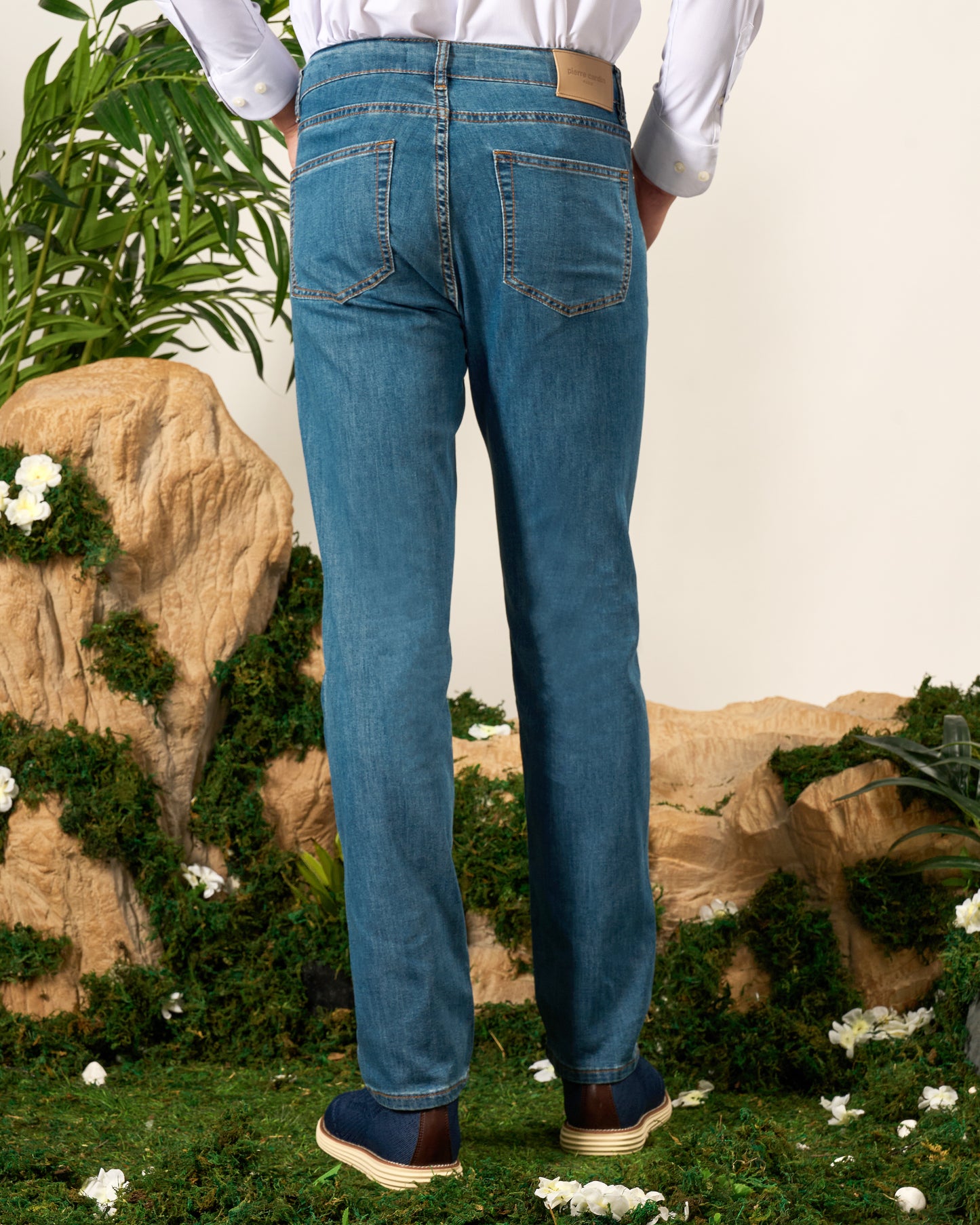Regular Fit Knit Denim Jeans