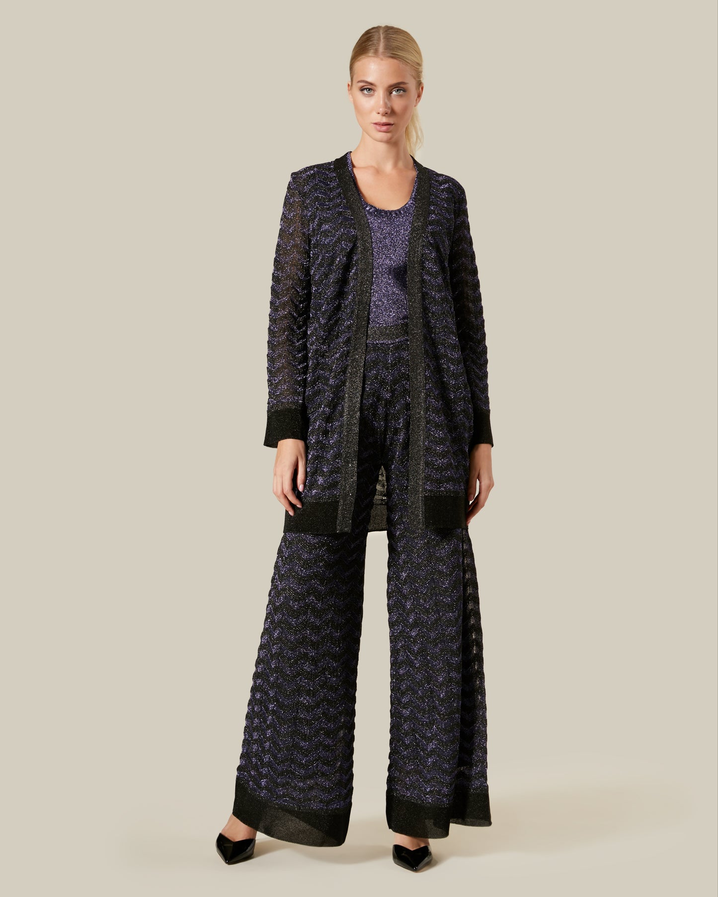 Zig-Zag Patterned Robe