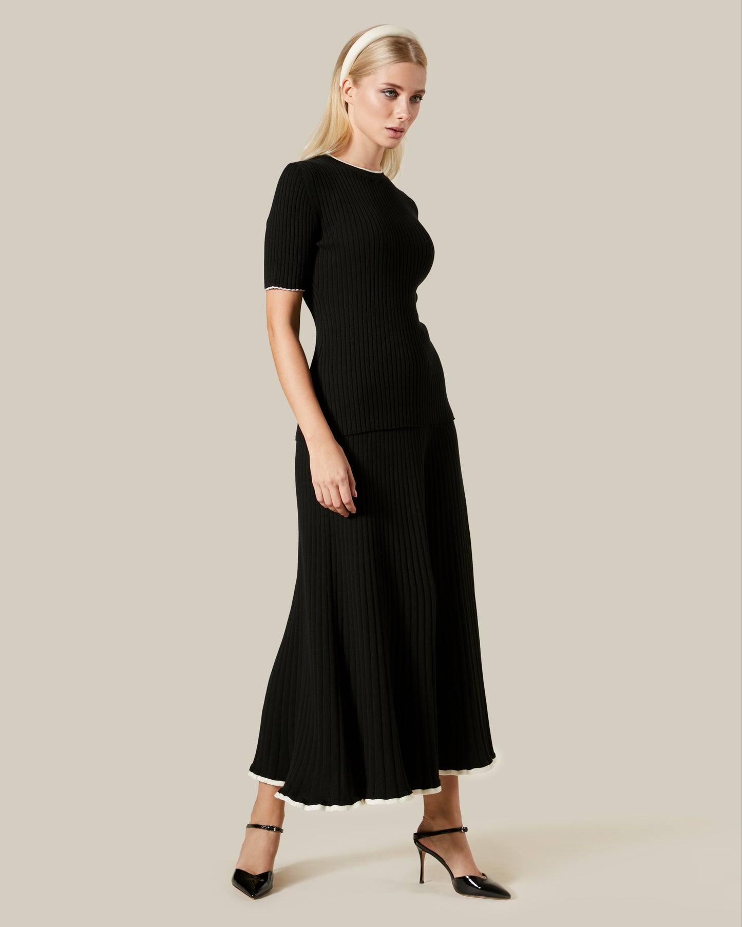 Contrast Tipping Knitted Top