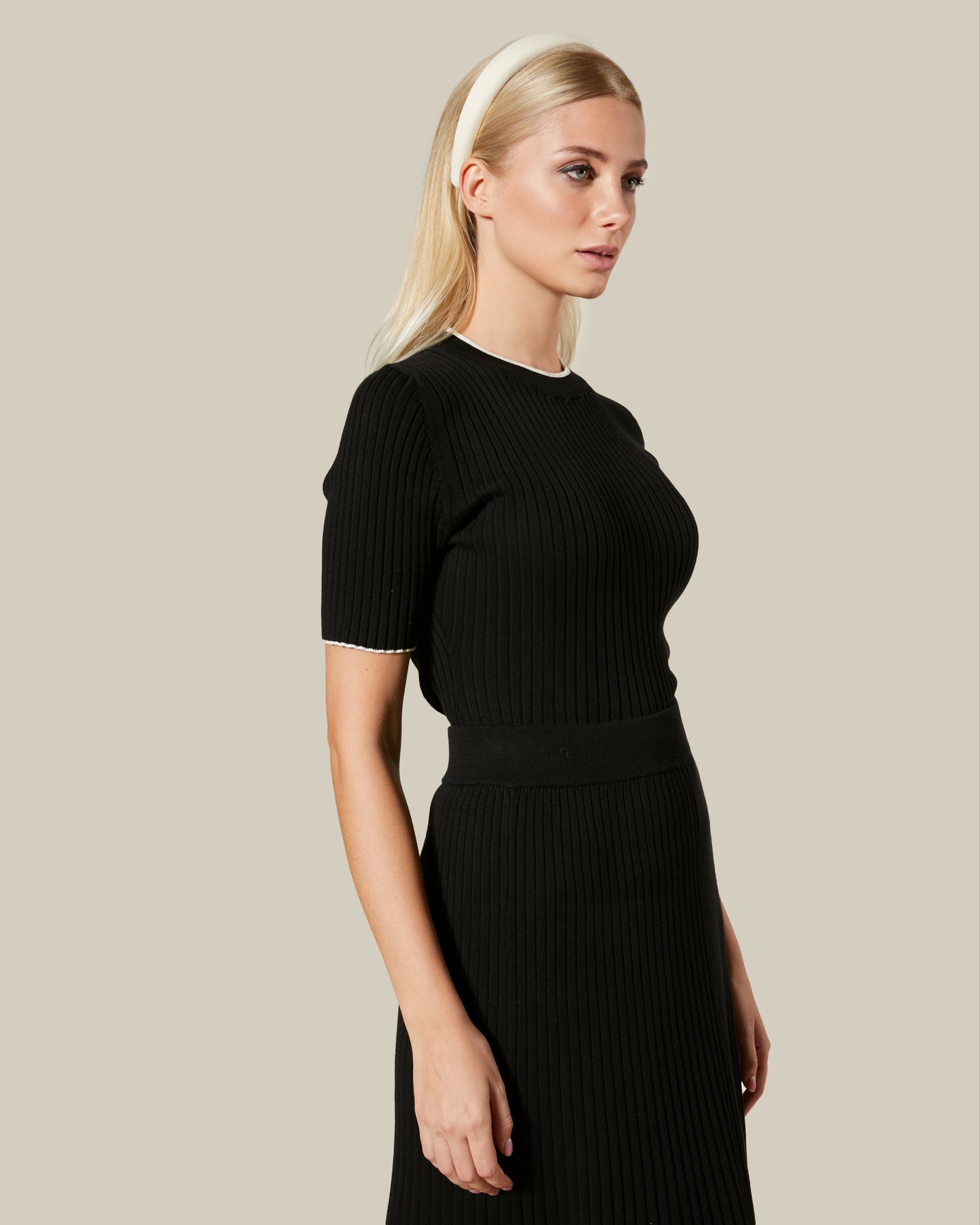 Contrast Tipping Knitted Top