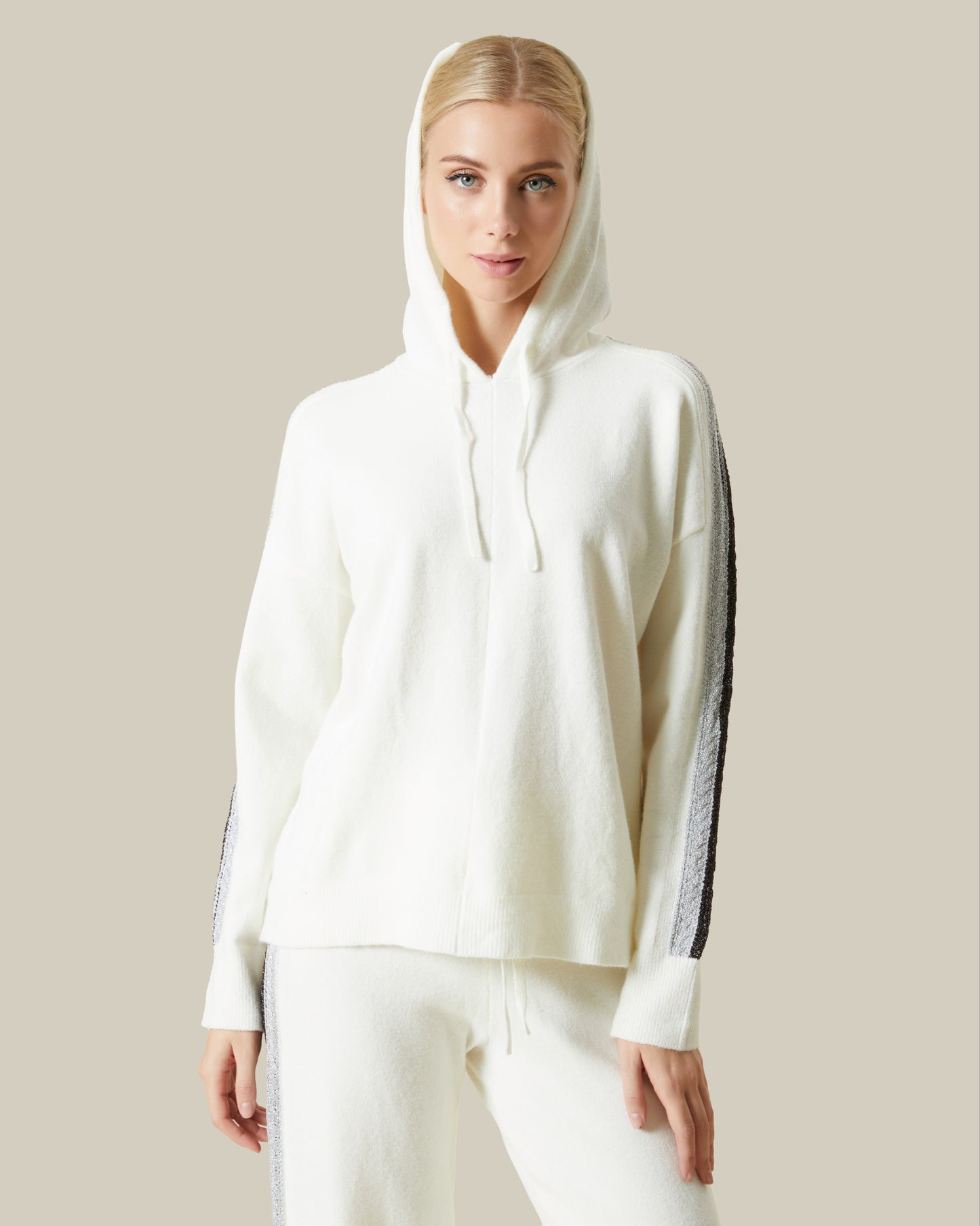 Metallic and Laced Knitted Tracksuit Set