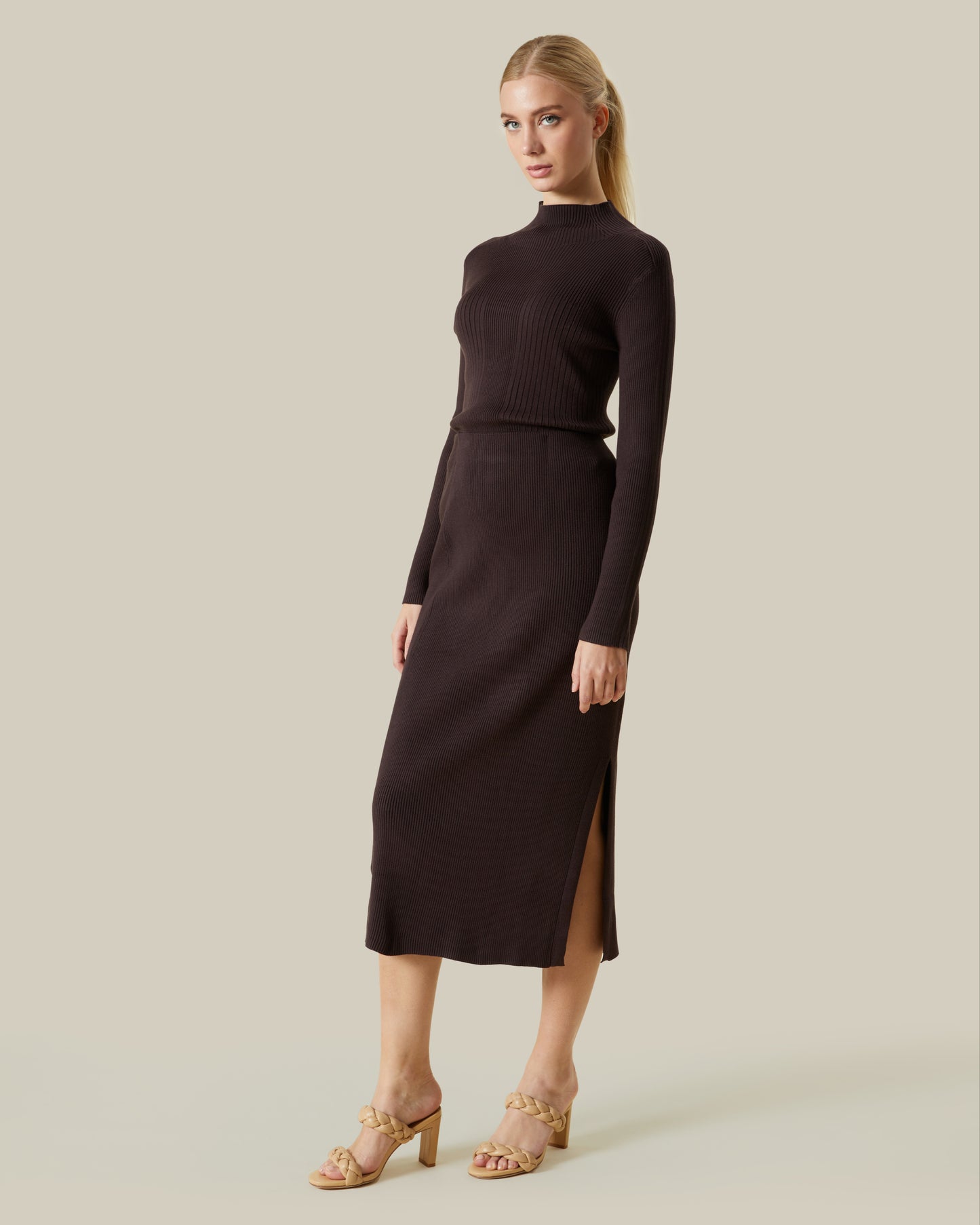 Solid Tone Ribbed Skirt