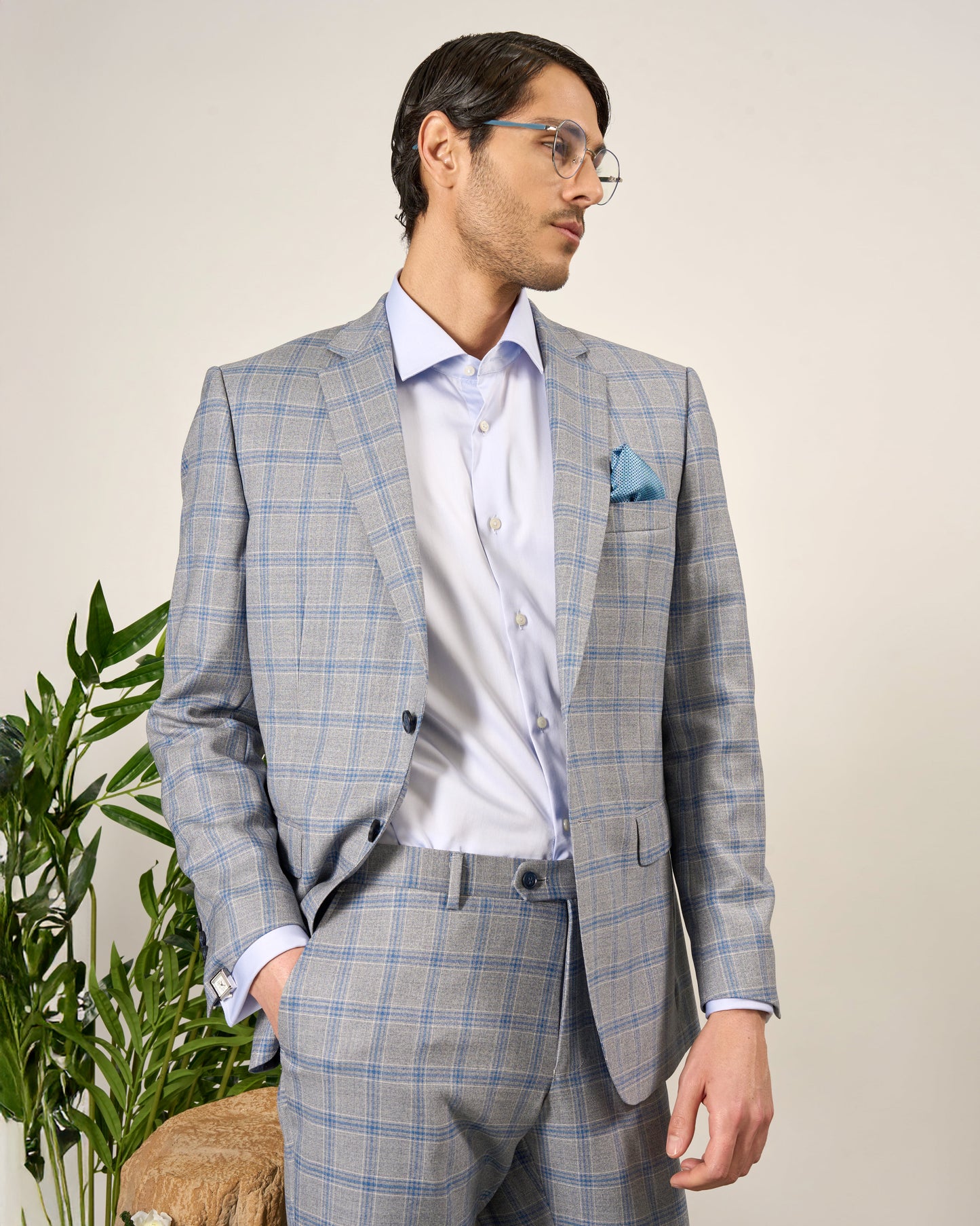Slim Fit Lightweight Wool Suit