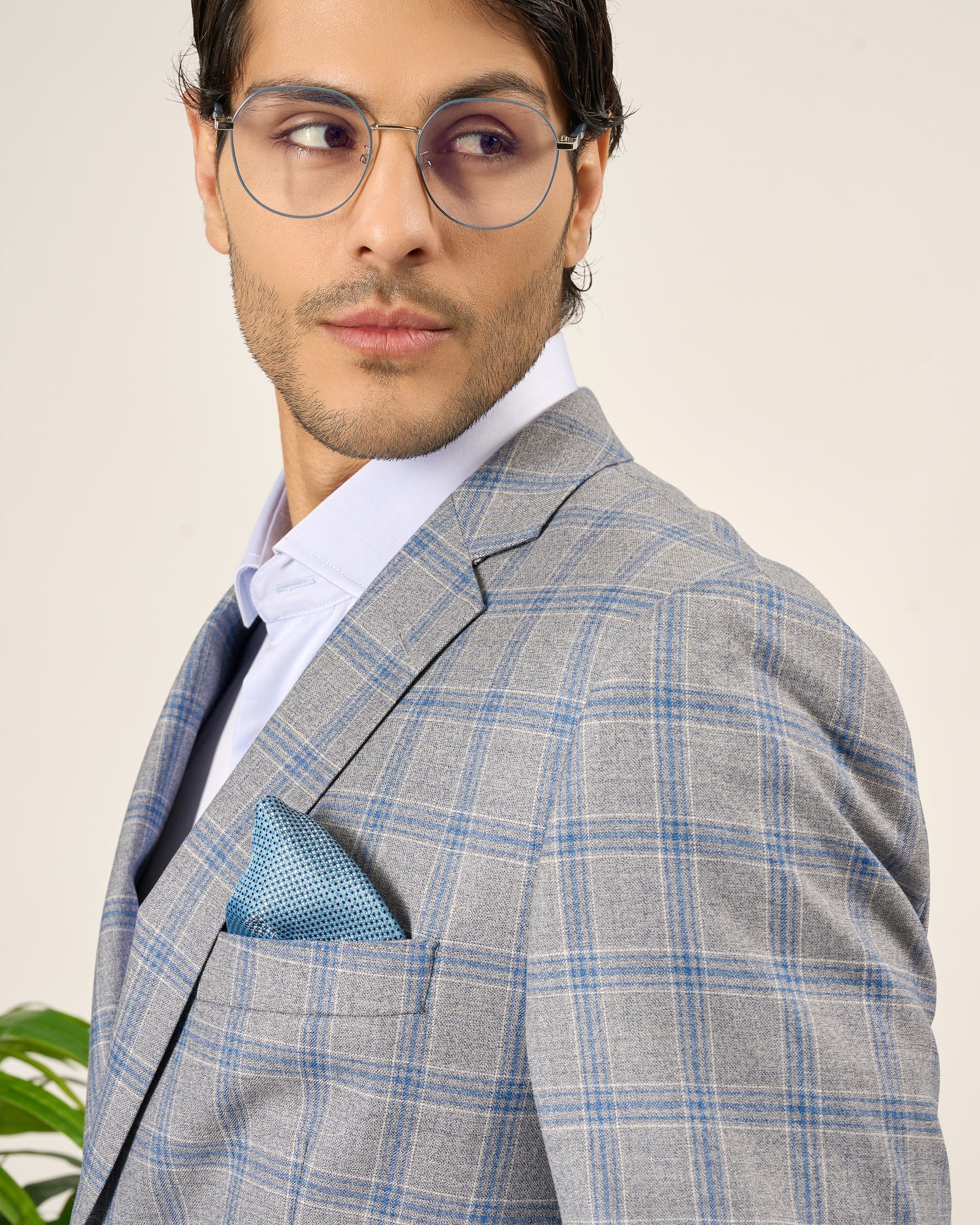 Slim Fit Lightweight Wool Suit