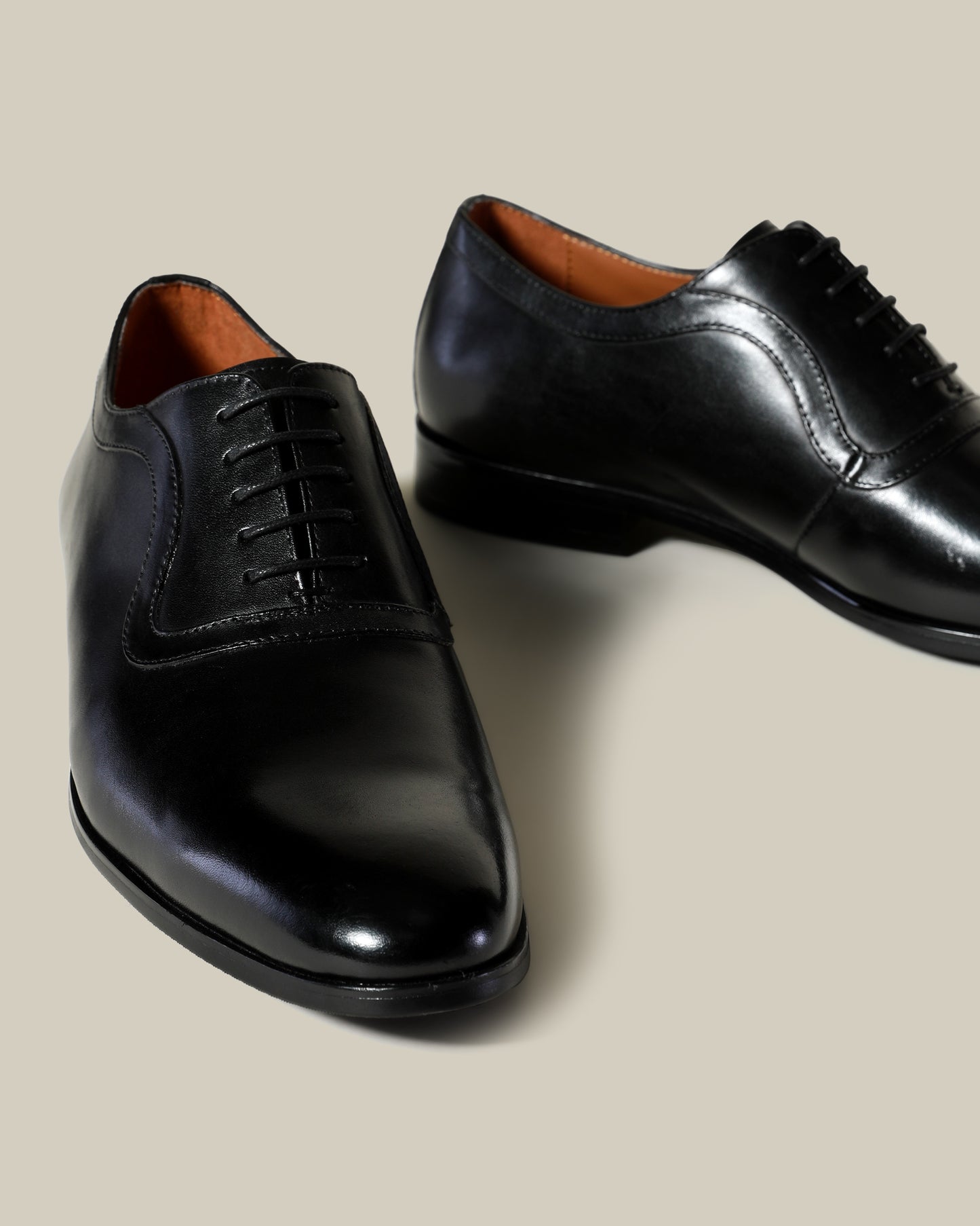 Classic Leather Oxford Shoes