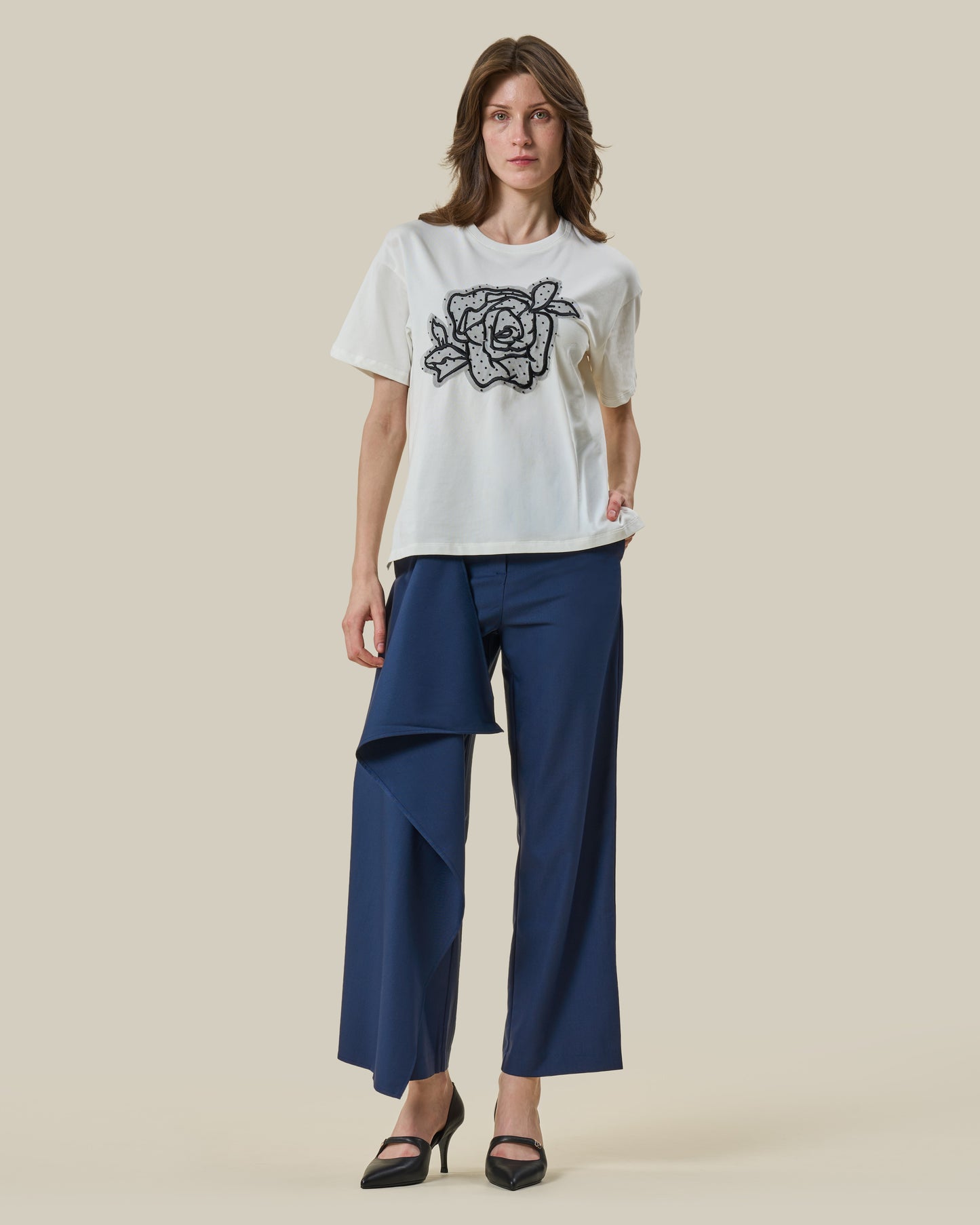 White Rose Appliqué T-Shirt