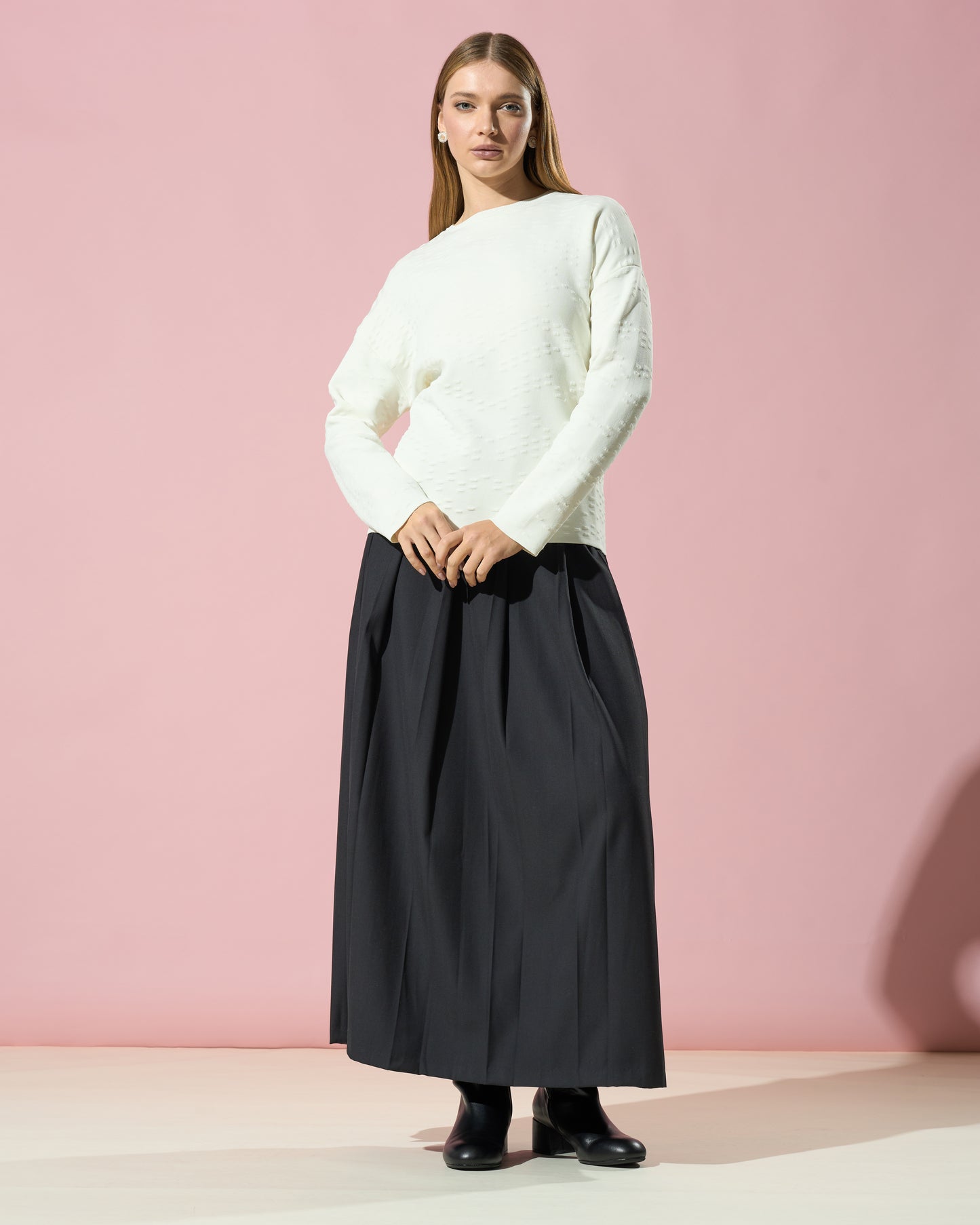 Crewneck Knit Pullover