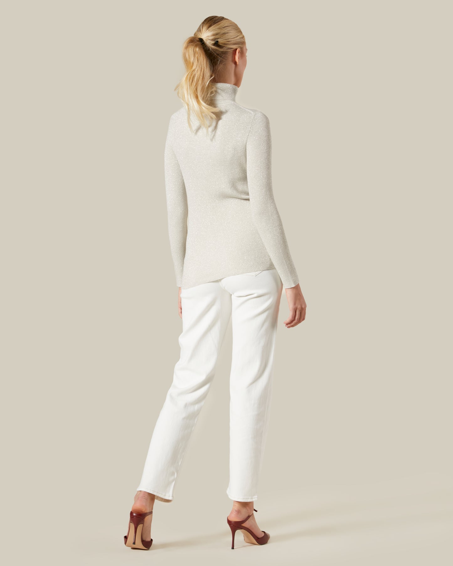 Ribbed Knit Cut-out Top