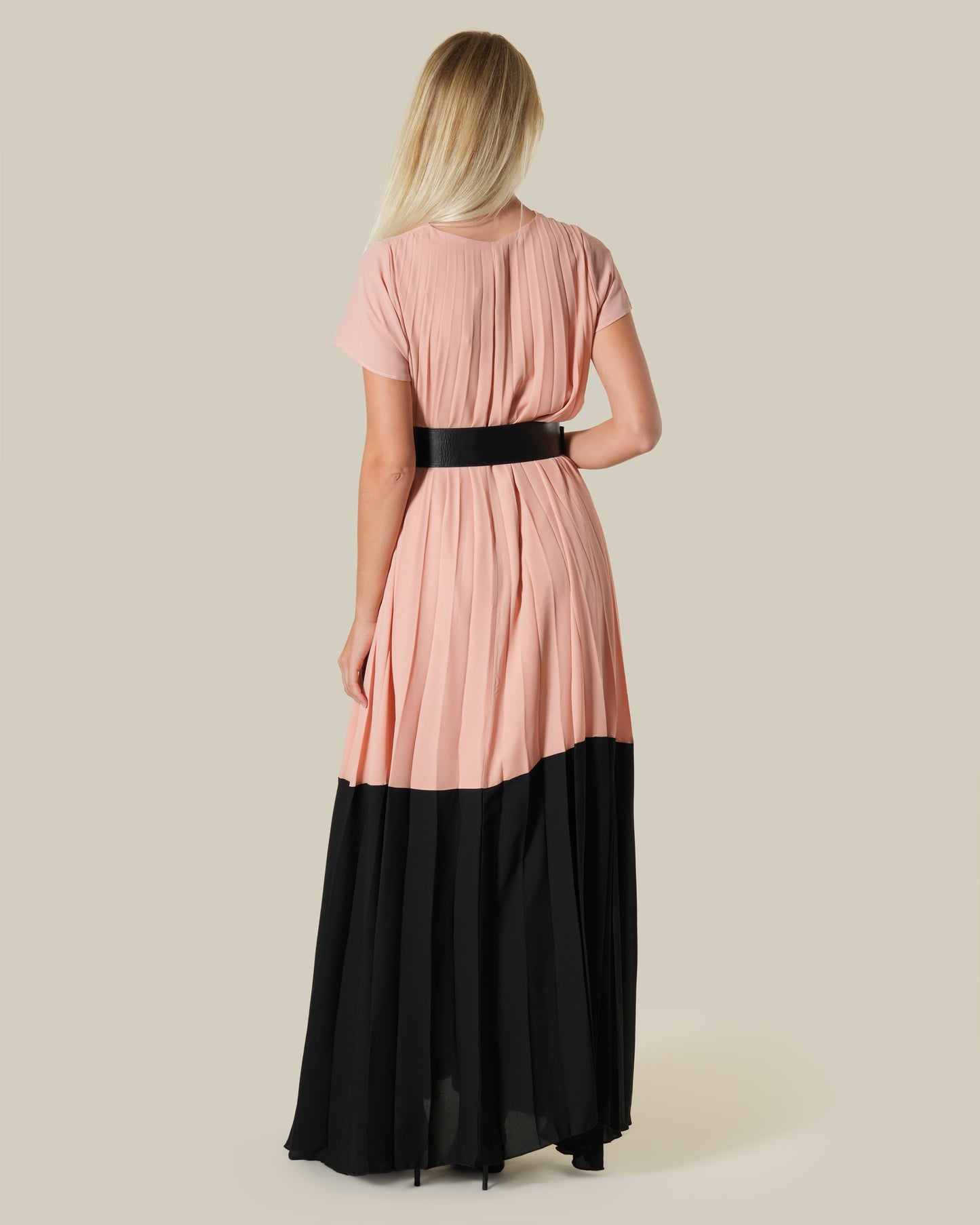 Colorblocking Pleated Maxi Dress