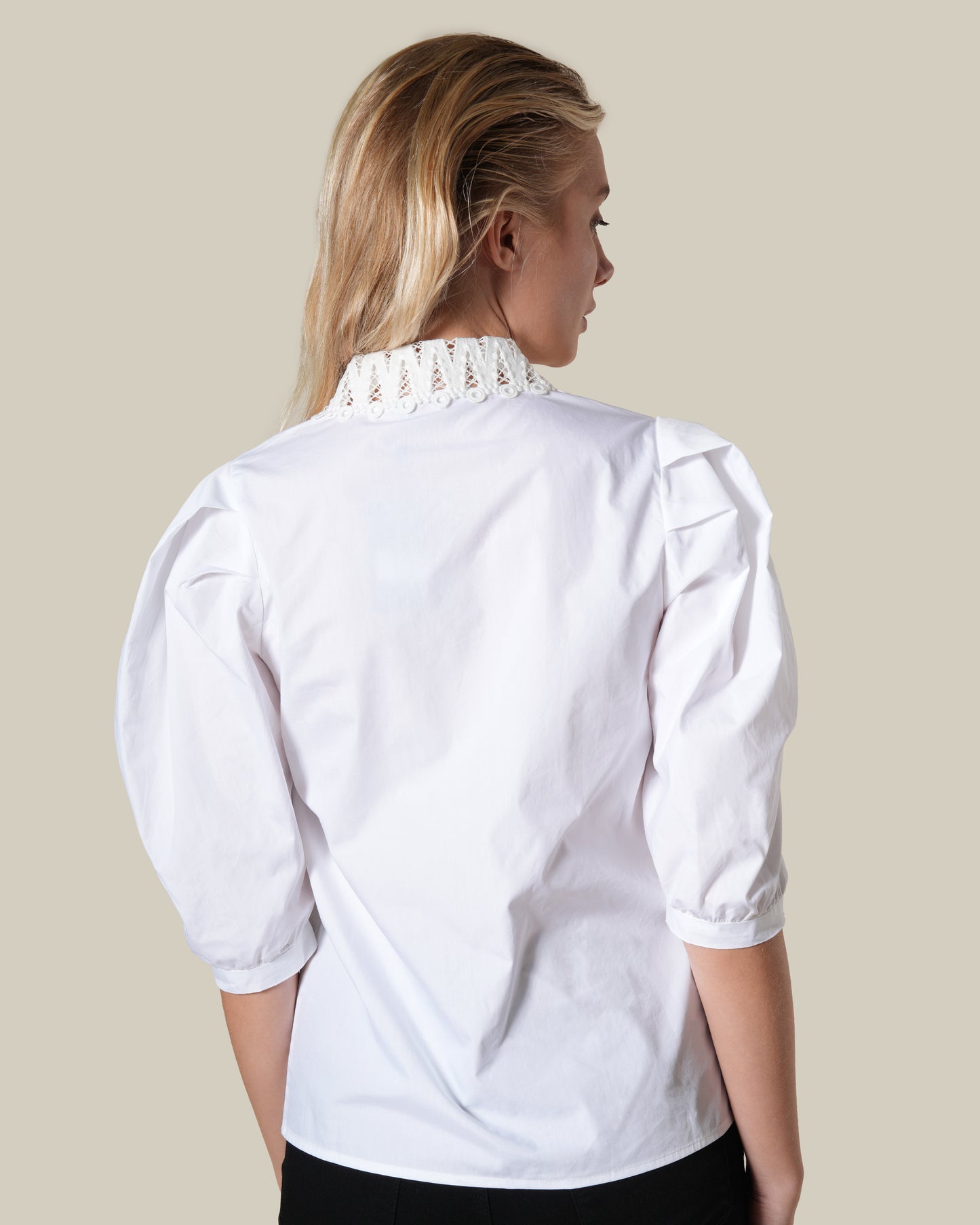 White Lace Collar Poplin Shirt